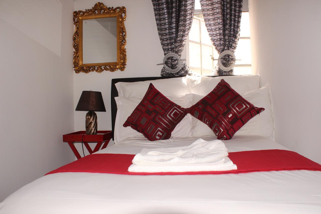 Unique Lodge Cape Town Bagian luar foto